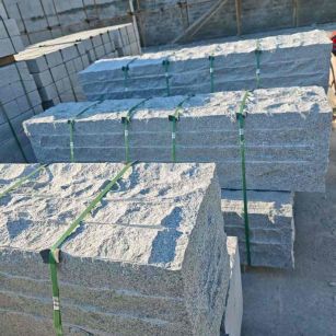 湖州芝麻白自然面整石 坐凳