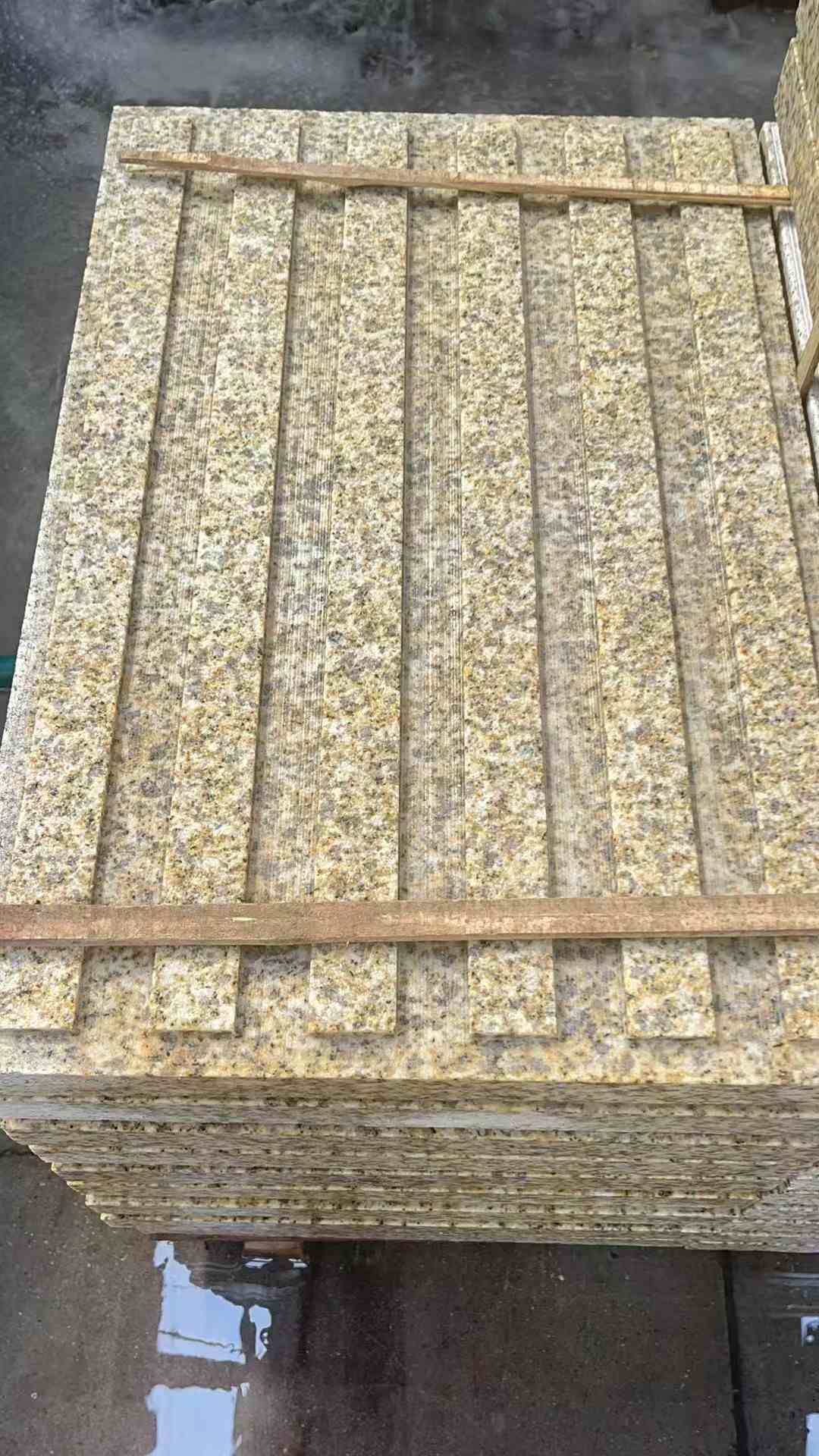 湖州黄金麻盲道 石材盲道